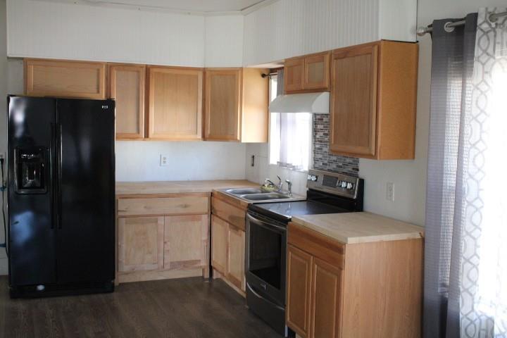 315 South 4th - Photo 3