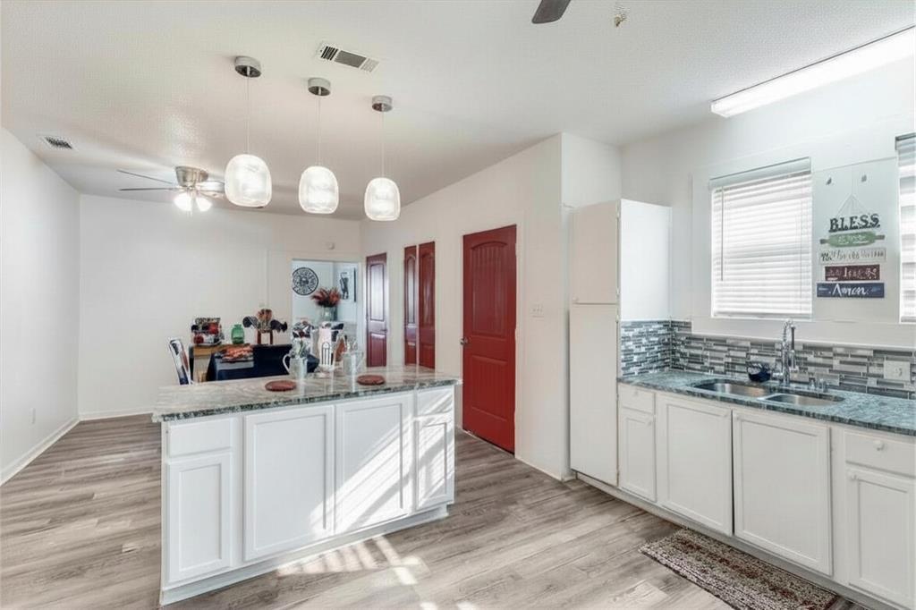 2317 Anderson Street - Photo 6