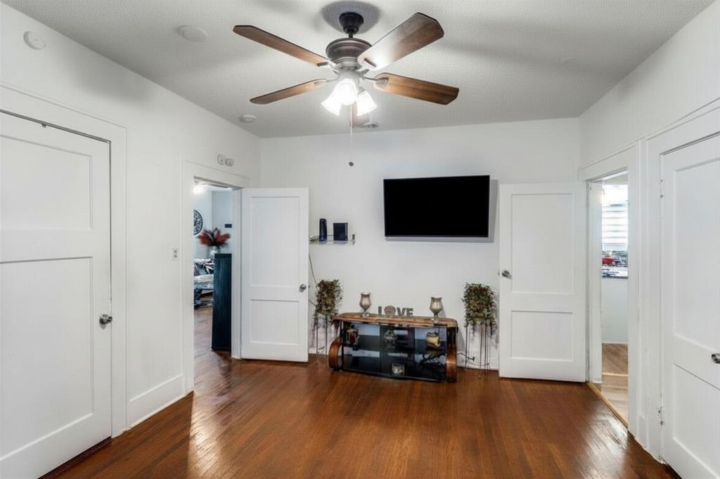 2317 Anderson Street - Photo 8