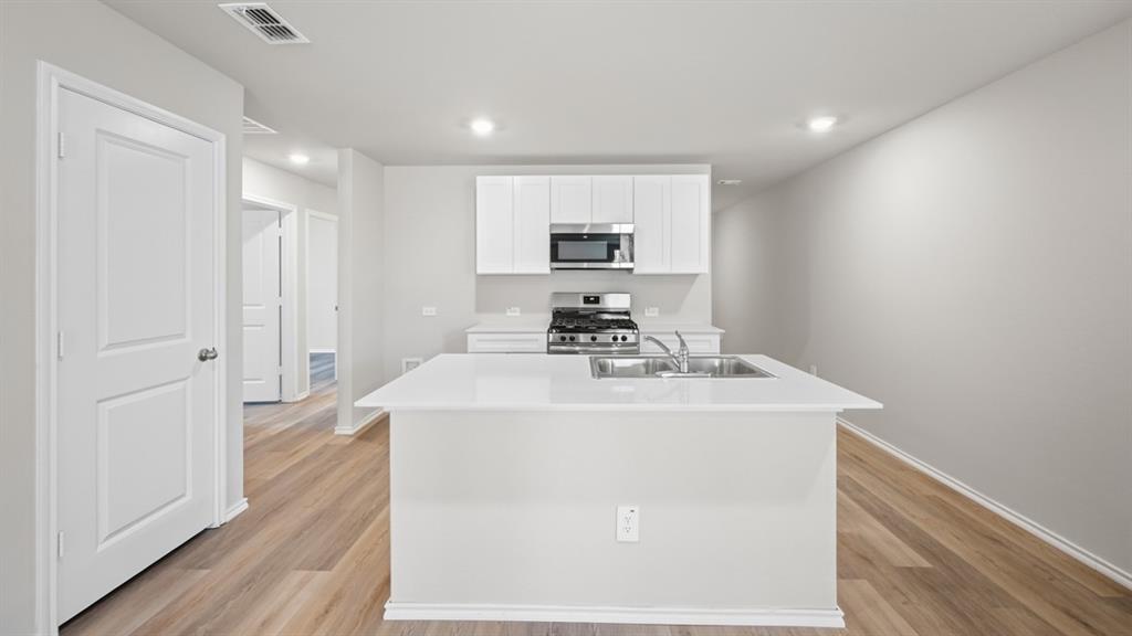 4152 WOODHILL BEND Drive - Photo 2