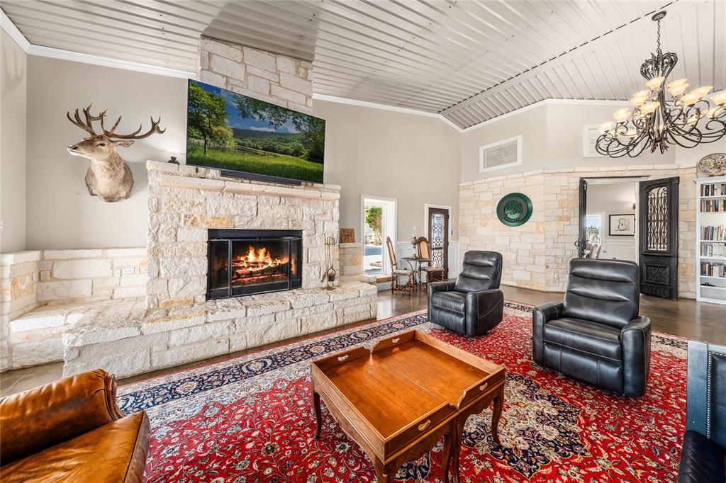 2820 Talbert Ranch Road - Photo 7