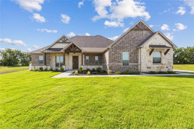 8400 Stallion Drive
