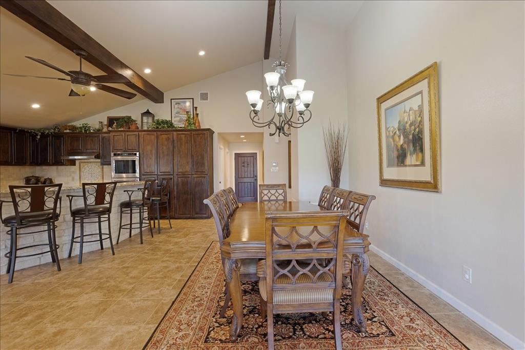 324 County Road 3172 - Photo 10