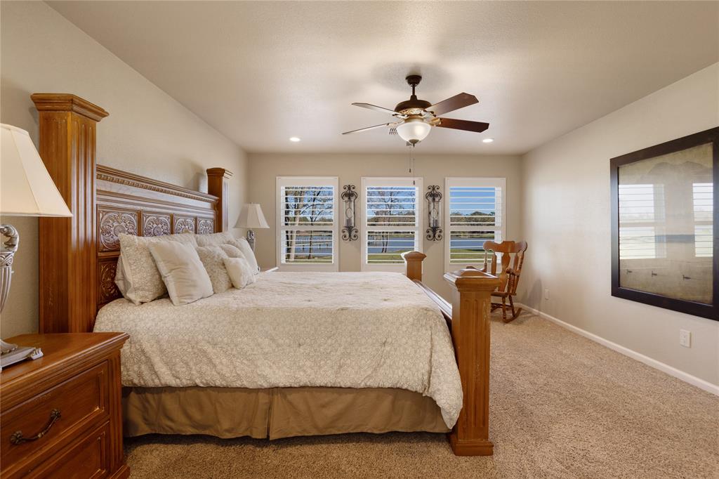 324 County Road 3172 - Photo 17