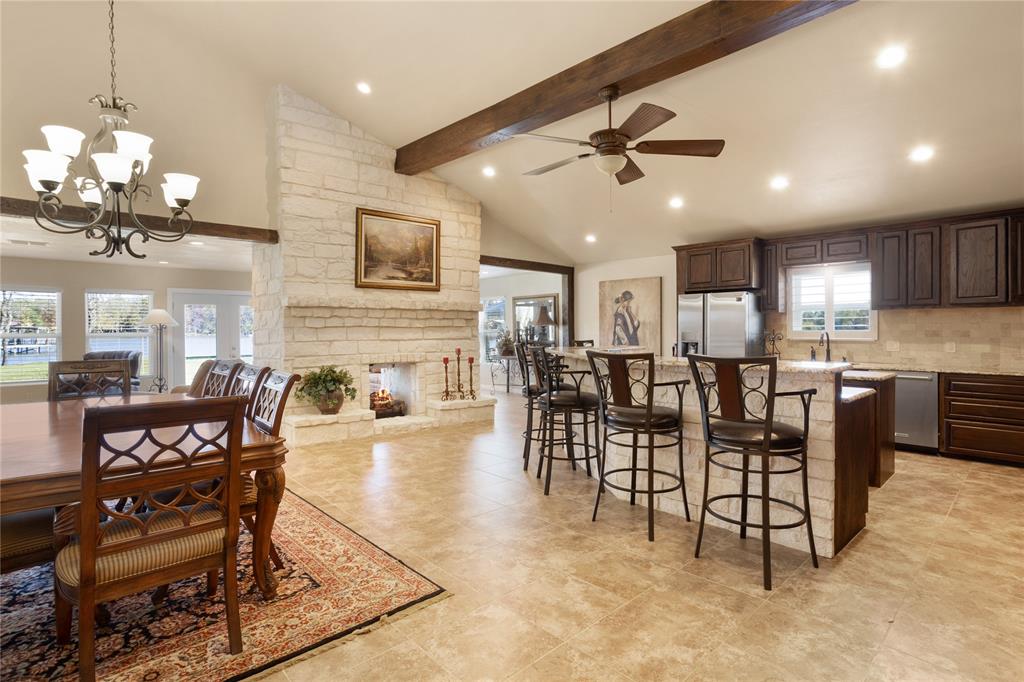 324 County Road 3172 - Photo 5