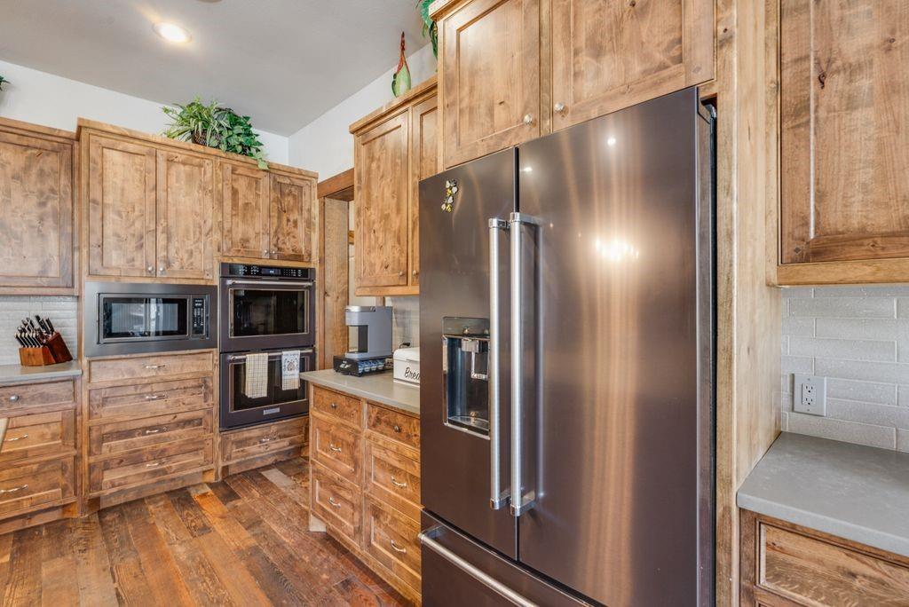 7831 Clark Court - Photo 3