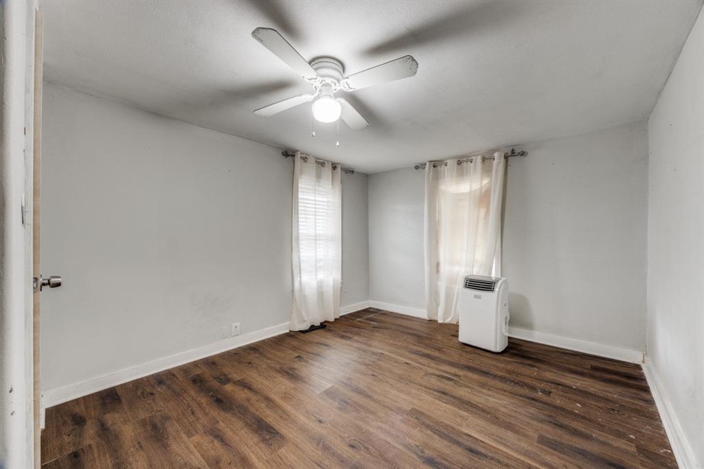 308 N Bois D Arc Street - Photo 8