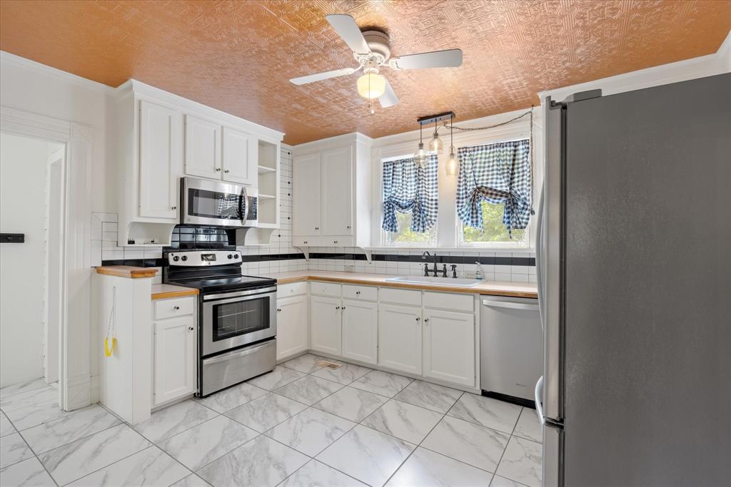 330 E Mcneill Street - Photo 8
