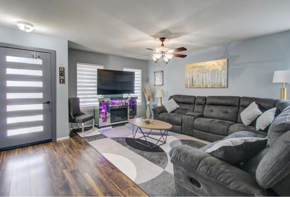 1333 Falcon Drive - Photo 3