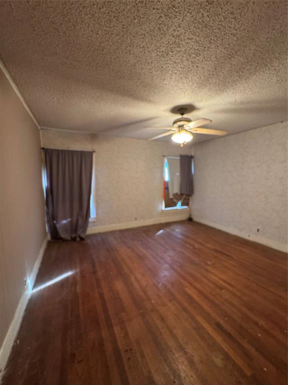 698 E Goeth Street - Photo 11