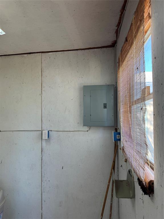 698 E Goeth Street - Photo 20
