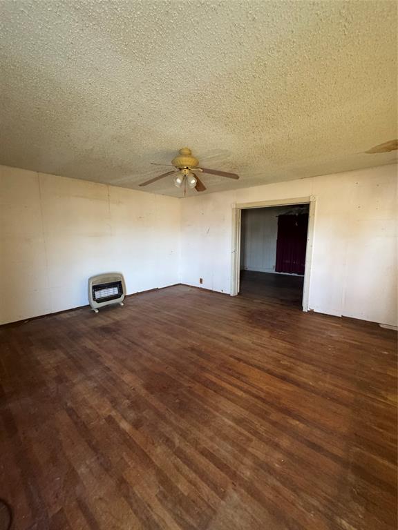 698 E Goeth Street - Photo 3