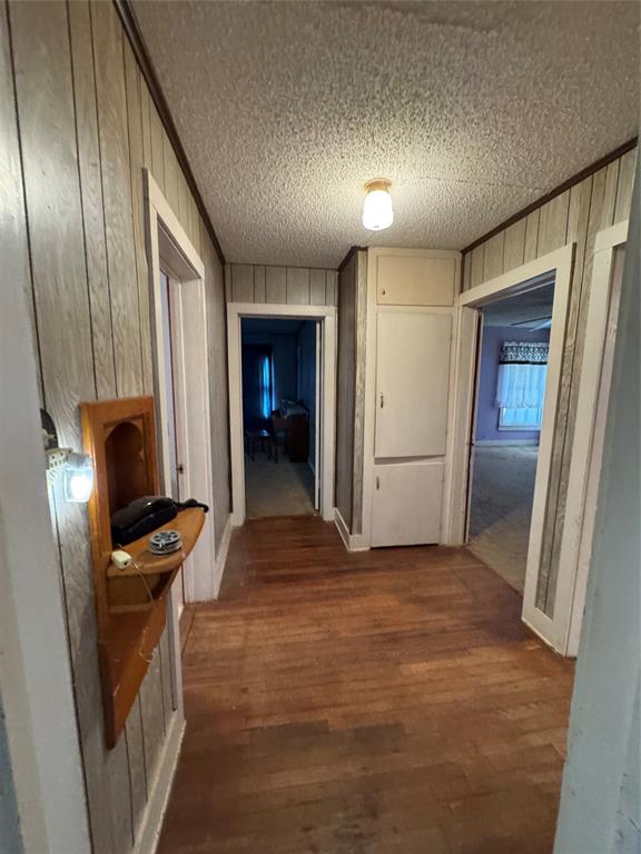 698 E Goeth Street - Photo 8
