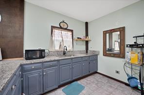 8445 S Fm 730 - Photo 36