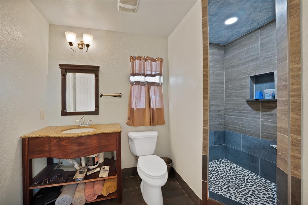8445 S Fm 730 - Photo 39
