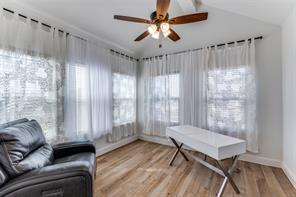 250 Alondrita Street - Photo 18