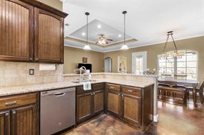 139 Saddlewood - Photo 13
