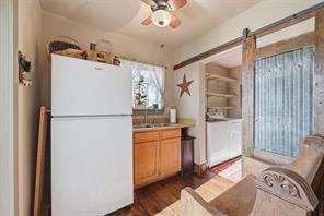 8617 Farm to Market 175 - Photo 10