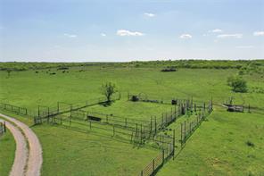 8617 Farm to Market 175 - Photo 26