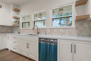 5200 Bogey Lane - Photo 11