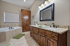 606 Sunset Point - Photo 18