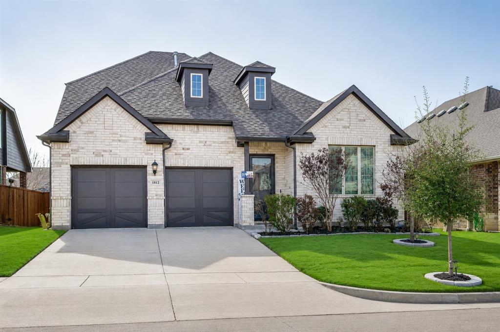 1812 Graham Way - Photo 1