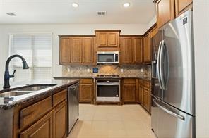 1812 Graham Way - Photo 4