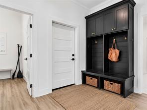 205 Oak Creek Drive - Photo 11