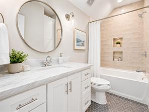205 Oak Creek Drive - Photo 17