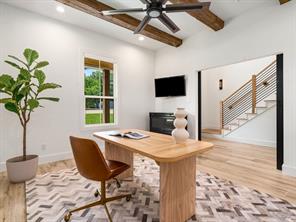 205 Oak Creek Drive - Photo 6