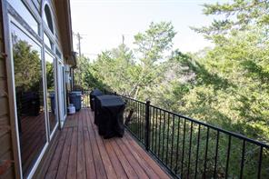 880 Cliffs Drive - Photo 23