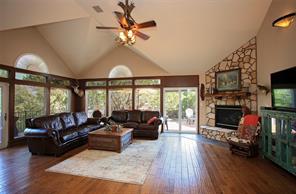 880 Cliffs Drive - Photo 7