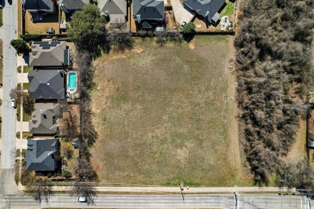 2400 W Sublett Road