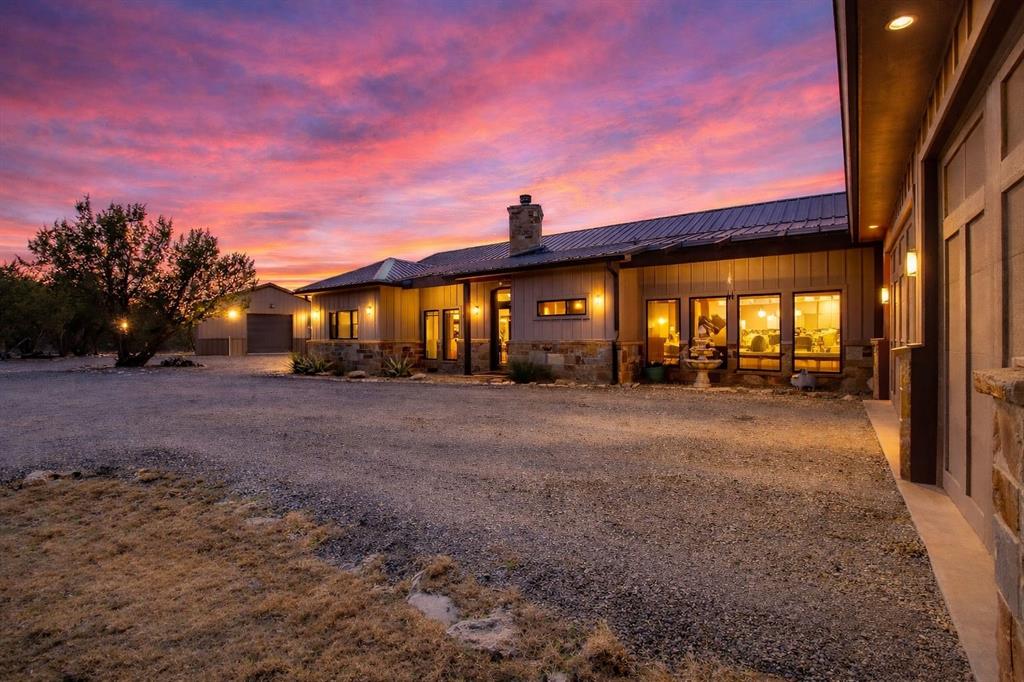 1080 Enchanted Rock Court - Photo 3