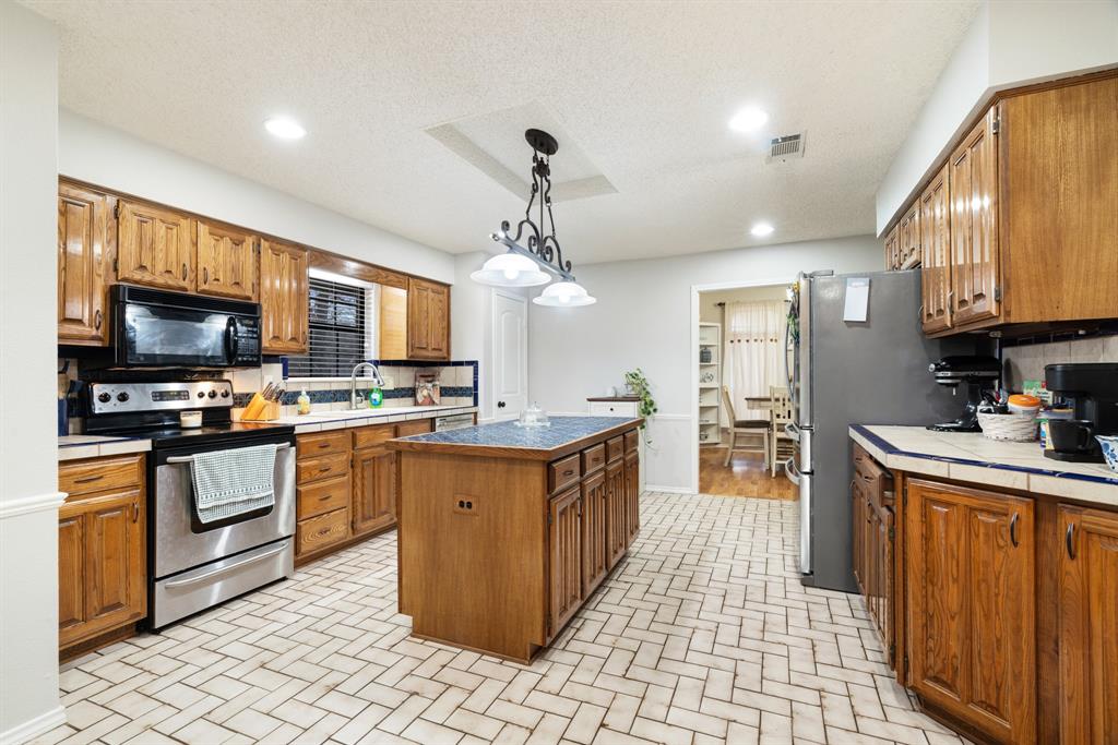 4145 Sleepy Hollow - Photo 6