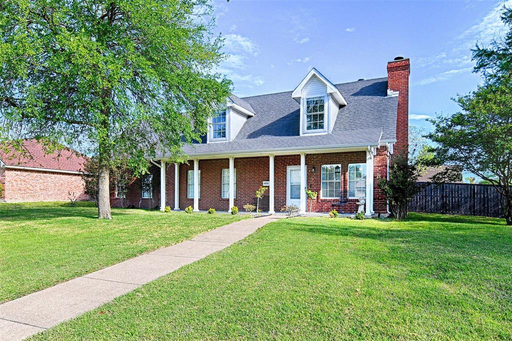 4805 Hunters Ridge Drive - Photo 1