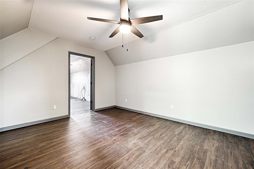 4805 Hunters Ridge Drive - Photo 12