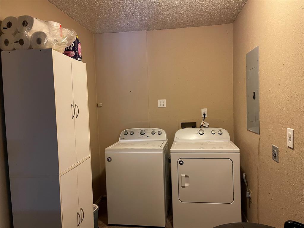 120 Private Road 365 - Photo 26