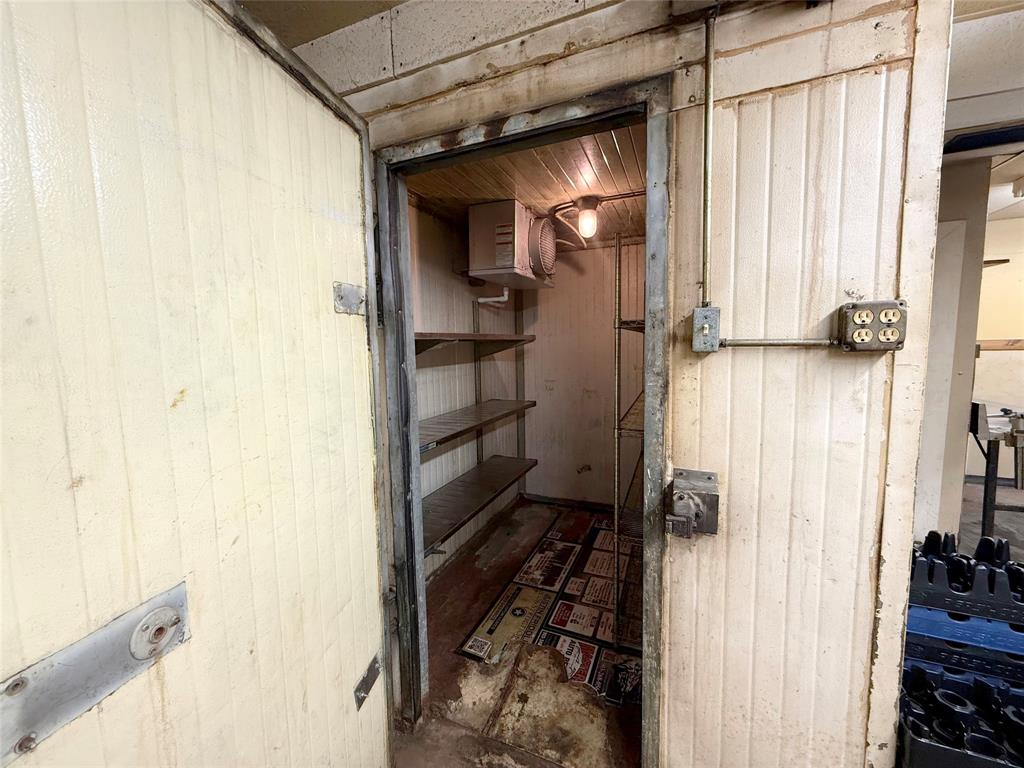 328 E Coke Road - Photo 16