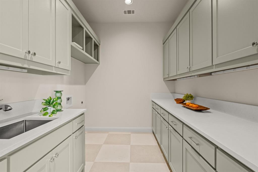 9728 Latour Court - Photo 15