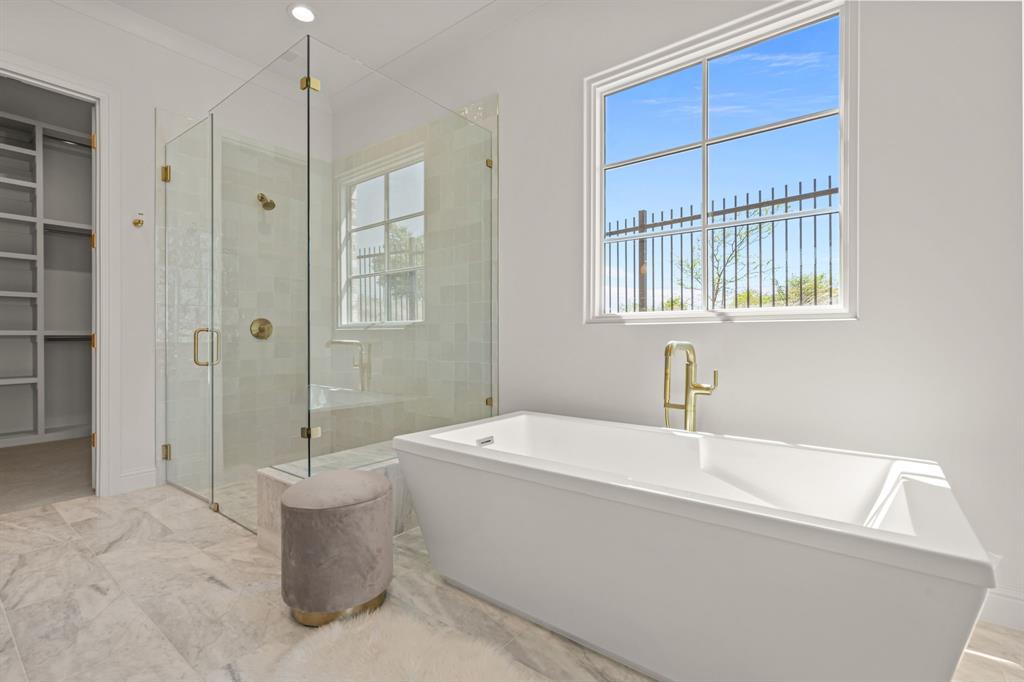 9728 Latour Court - Photo 19