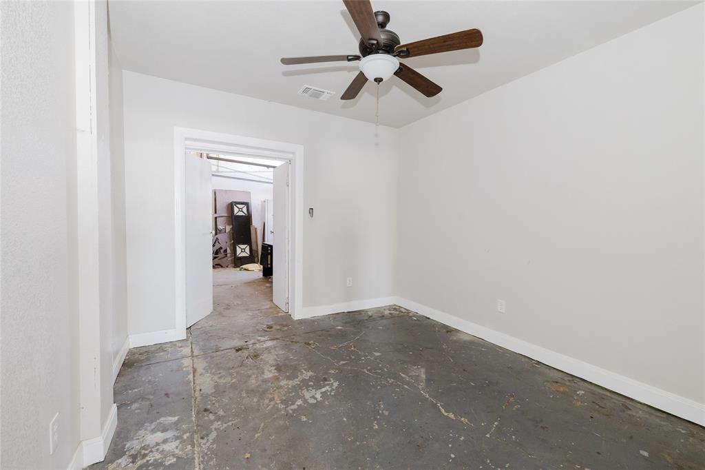 200 A W 8th Street - Photo 18