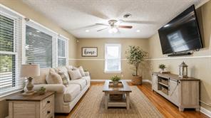 4224 Normandy Road - Photo 3