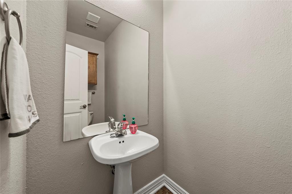 2410 S 2nd Street - Photo 11