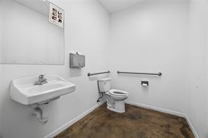 207 N Henderso Boulevard - Photo 15