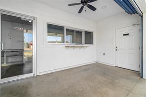 207 N Henderso Boulevard - Photo 19