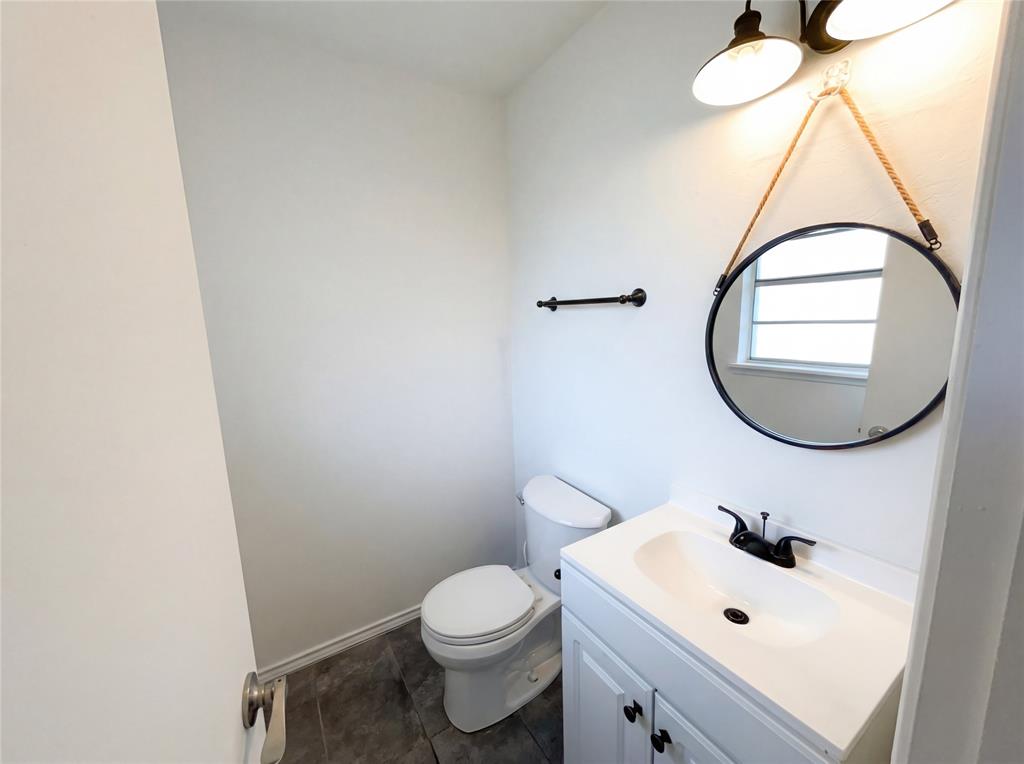 8541 Strathmore Drive - Photo 10