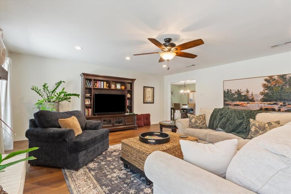 1033 Wedgewood Drive - Photo 6