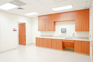 1903 Doctors Hospital Drive - Photo 5