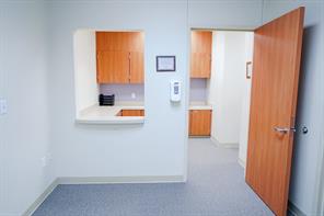 1903 Doctors Hospital Drive - Photo 8